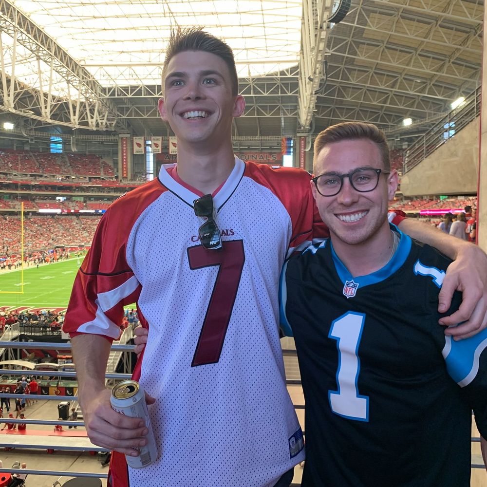 Meet your Posher, Zeke